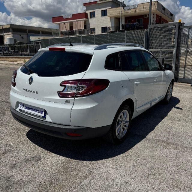 RENAULT Megane STATION WAGON 1.5 DCI AUTOCARRO N1 - 2016