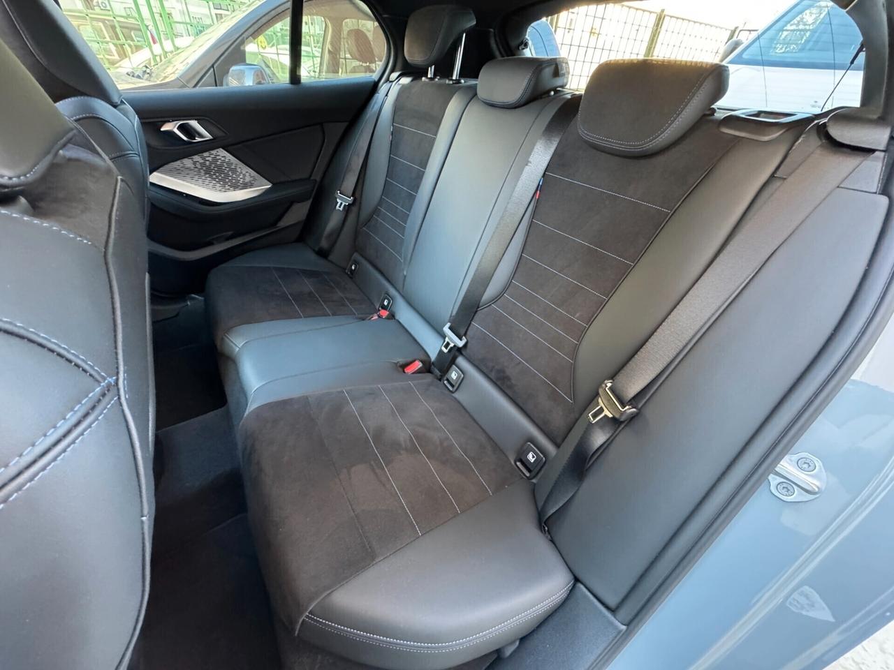 BMW 118D M SPORT PRO 150CV STEPTRONIC TETTO APRIBILE