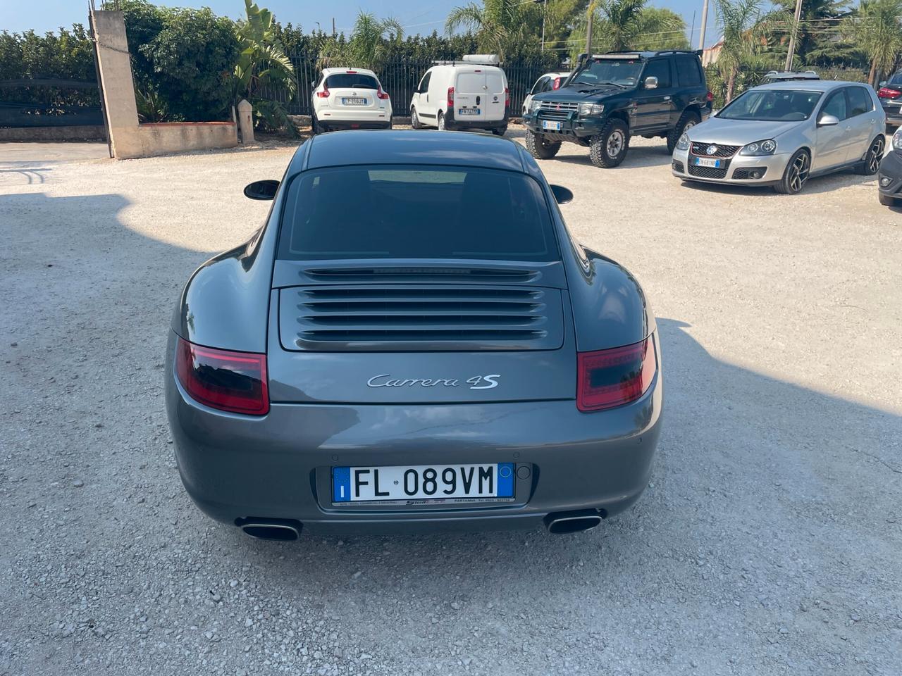 Porsche 911 Carrera 4S Coupé