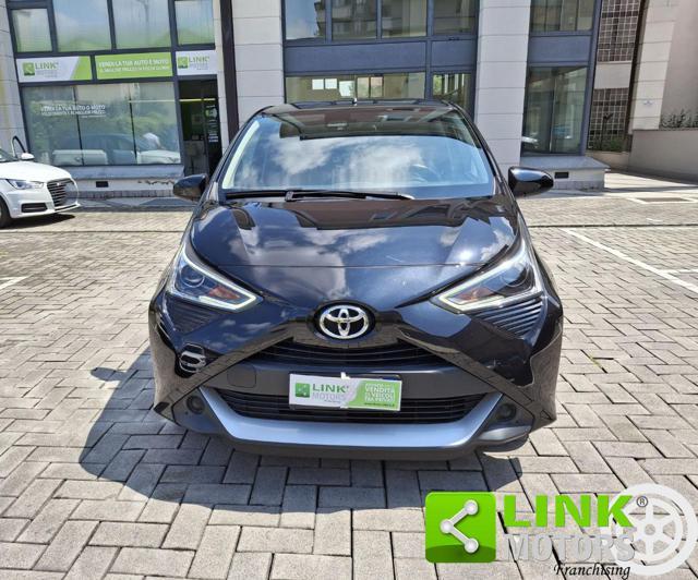 TOYOTA Aygo Connect 1.0 VVT-i 72CV x-play GARANZIA INCLUSA