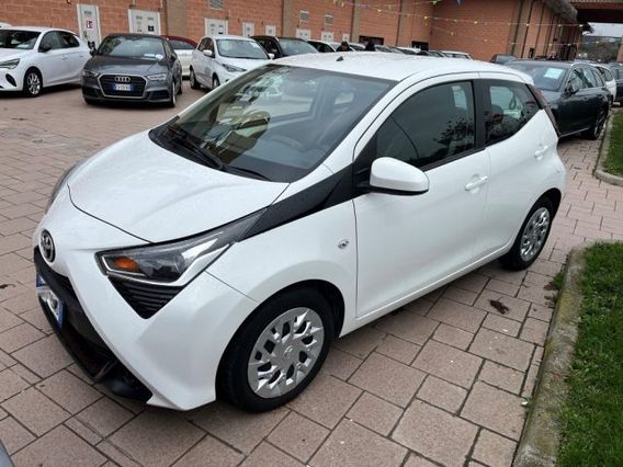 TOYOTA Aygo 1.0 VVT-i 72 CV 5 porte x-business