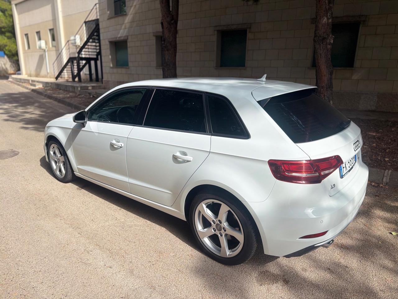 Audi A3 SPB 1.6 TDI 116 CV Sport