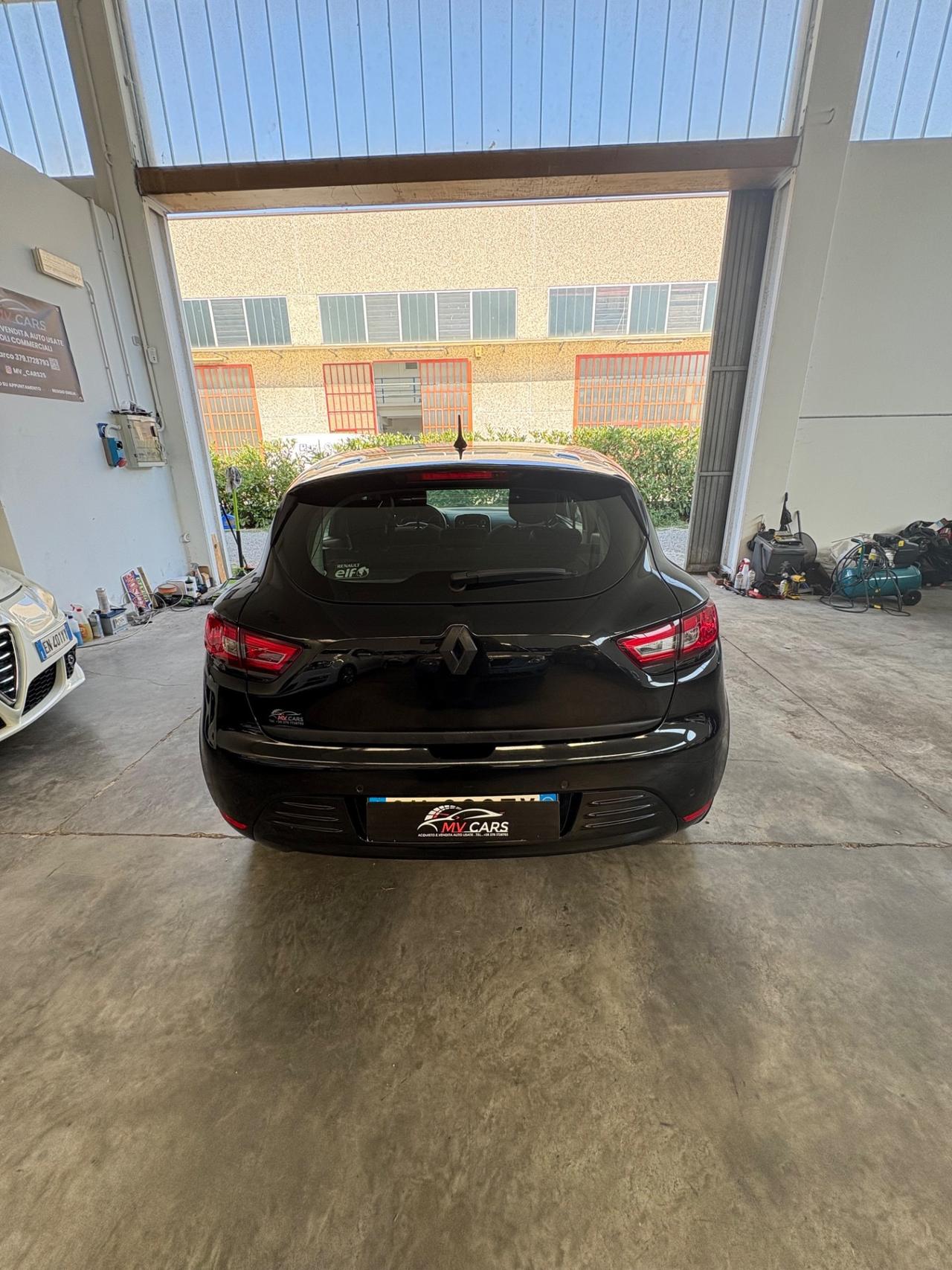 Renault Clio 1.2 75CV 5 porte Life limited