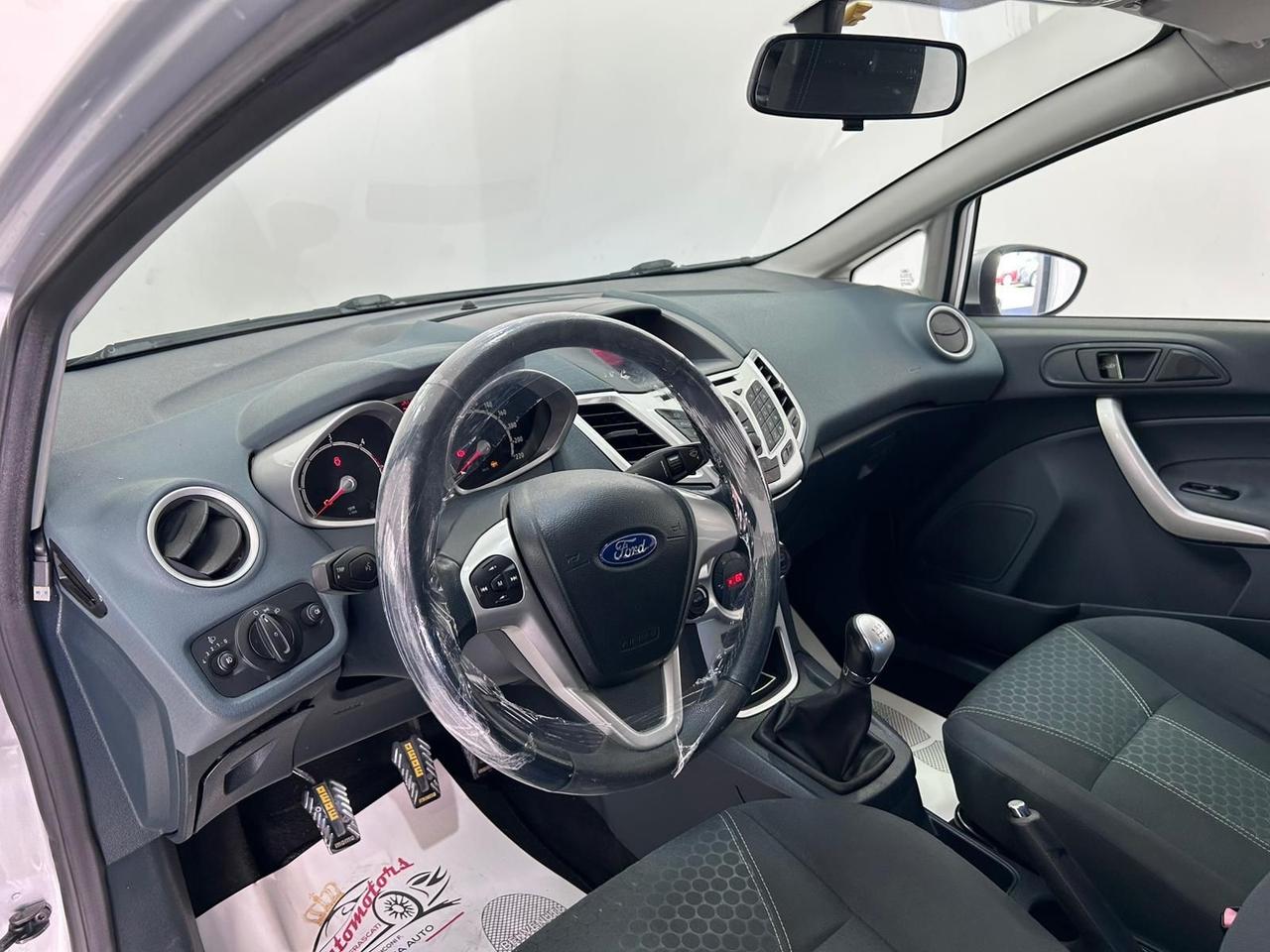 Ford Fiesta 1.4 TDCi 5p. Titanium-2009