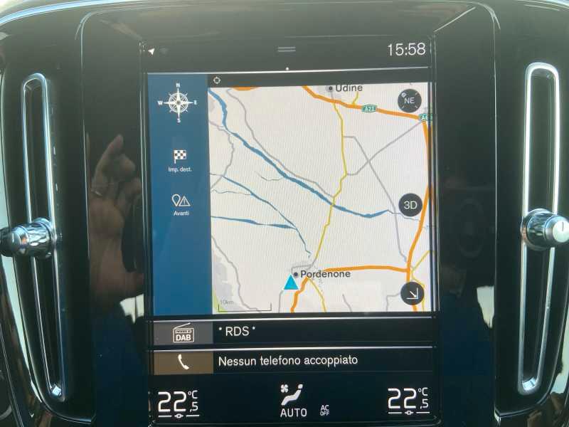 VOLVO XC40 1.5 t4 recharge PheV Core AuTo