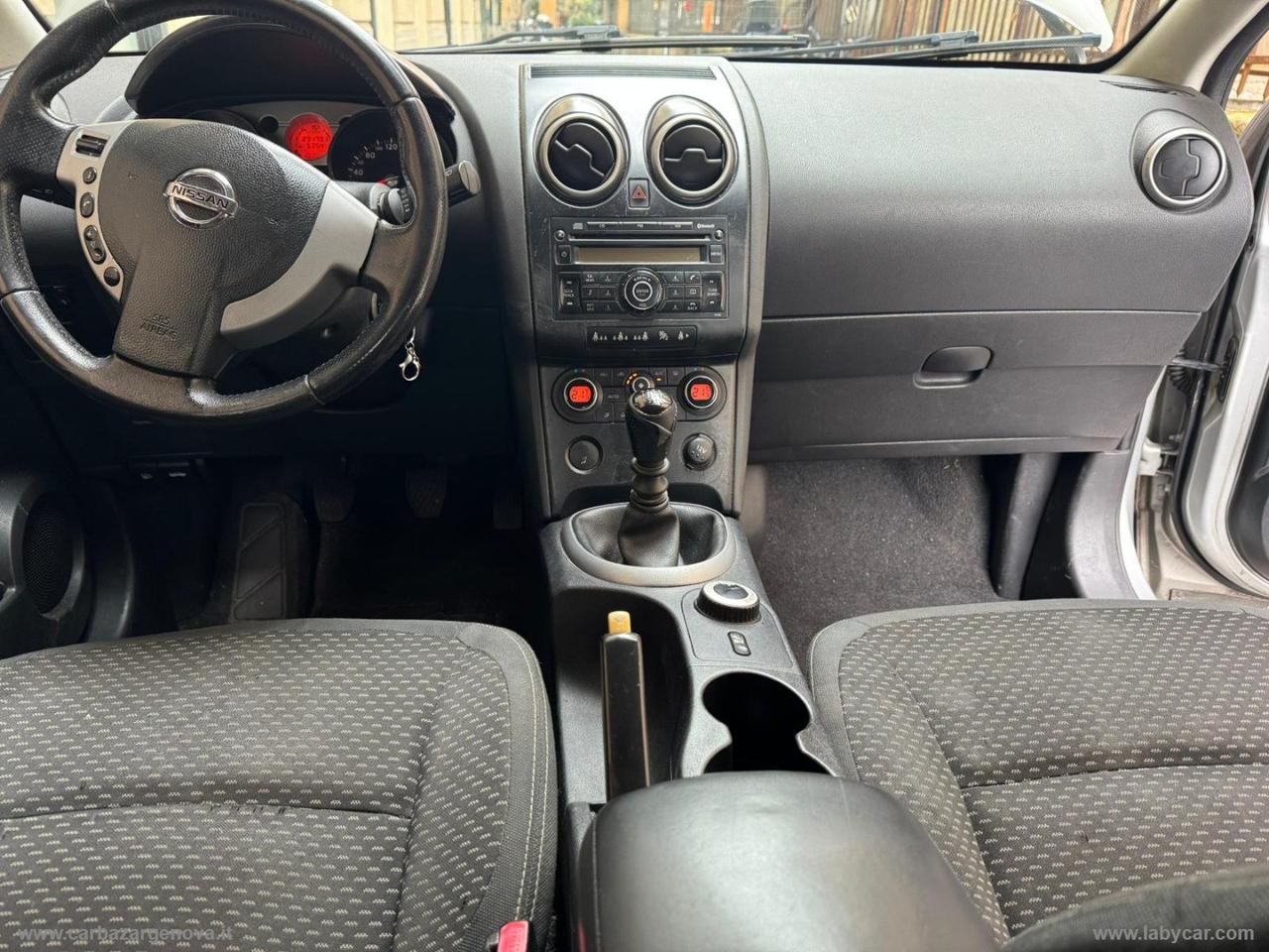 NISSAN Qashqai 2.0 dCi DPF 4WD Acenta