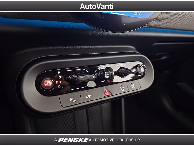 MINI Mini Mini Cooper C Favoured