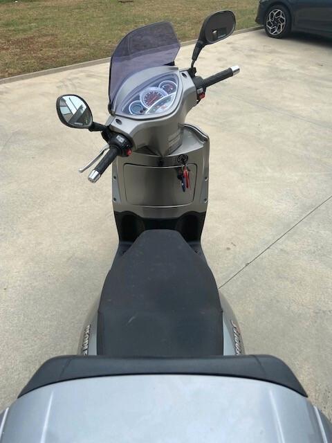 Kymco People 200i S - 2012 KM 6.150