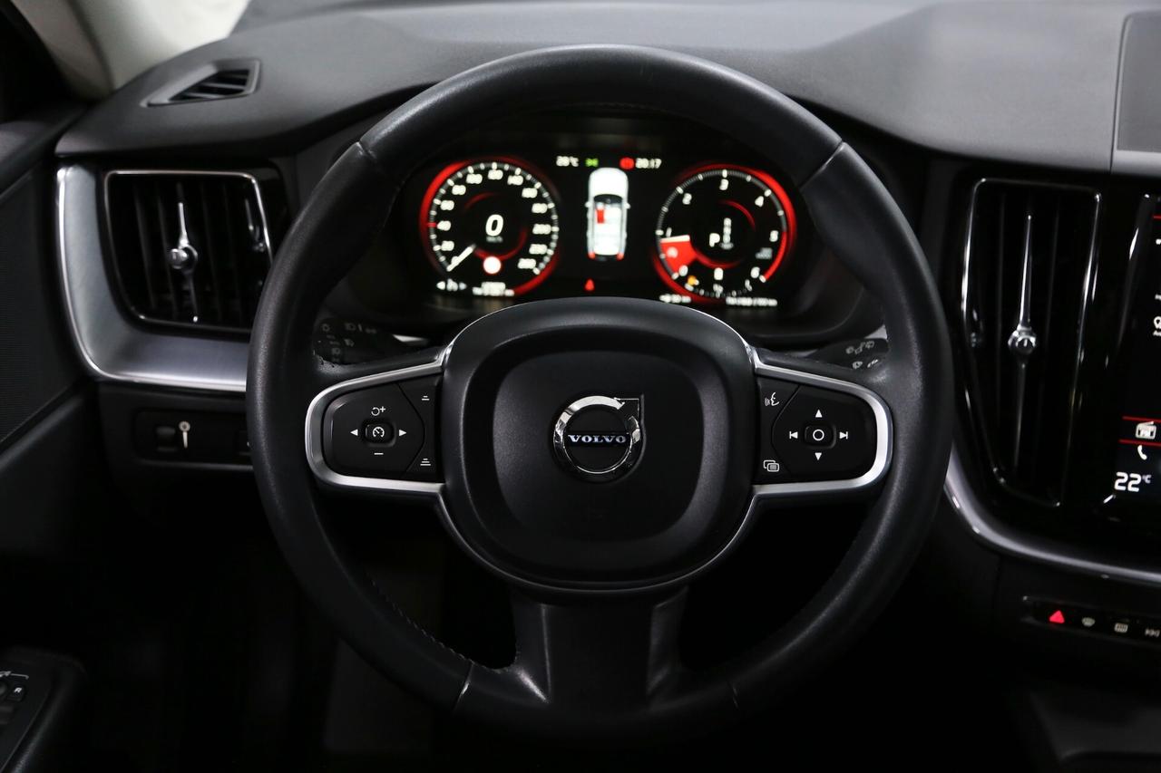 Volvo XC60 B4 (d) mhev AWD Geartronic Momentum