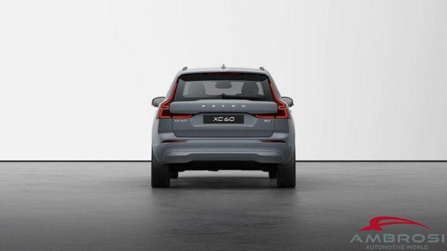 VOLVO XC60 Mild Hybrid B4 (d) AWD automatico Core