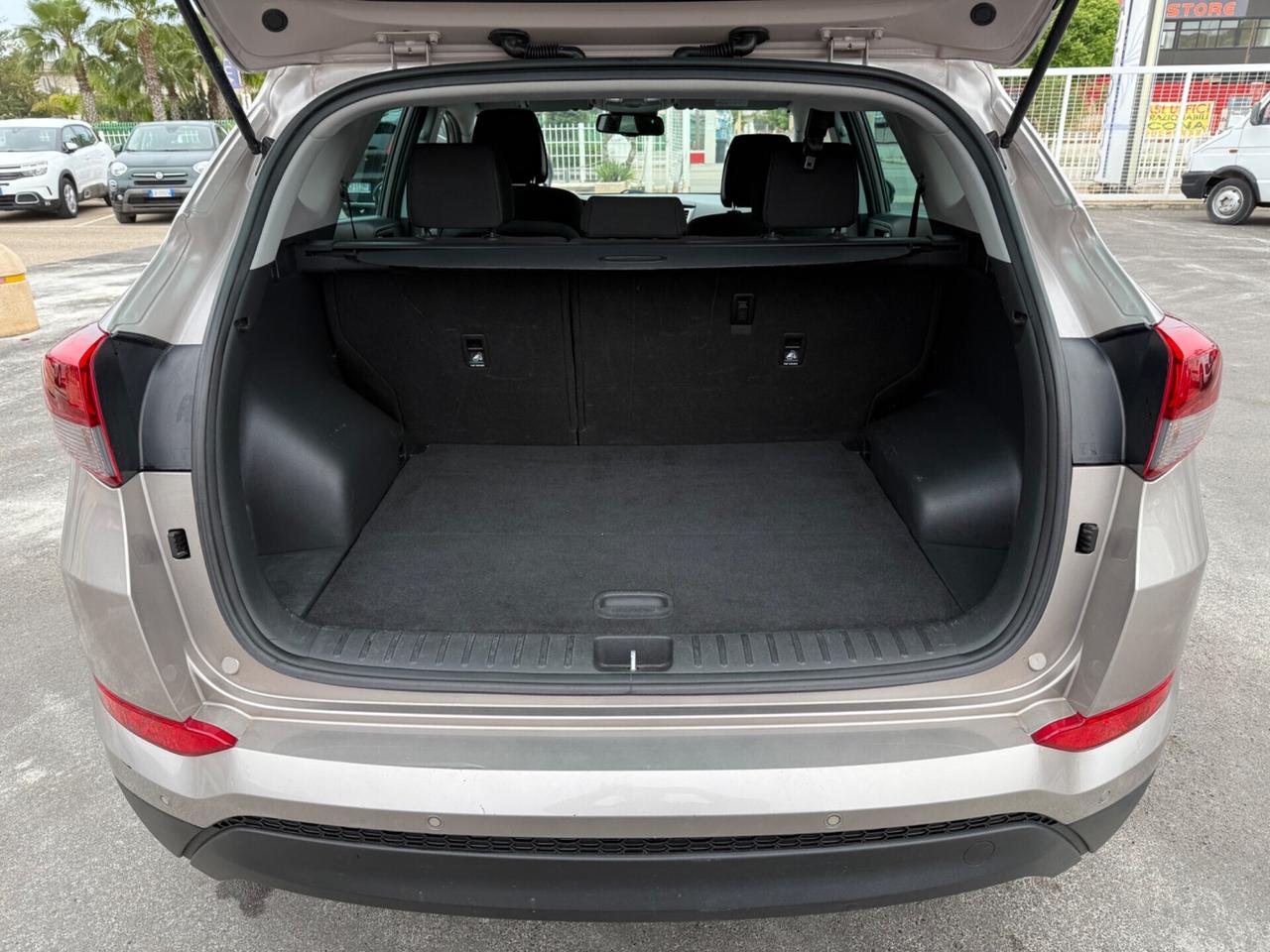 Hyundai Tucson 1.7 CRDi Comfort unico proprietario