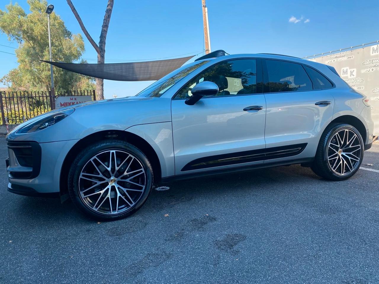 Porsche Macan 2.0 T -TETTO-CRONO- 21"-CAMERA-GARANZIA
