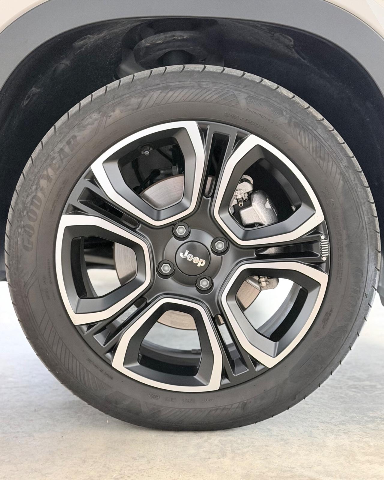 Jeep Avenger 1.2 Turbo 100 CV MHEV Summit