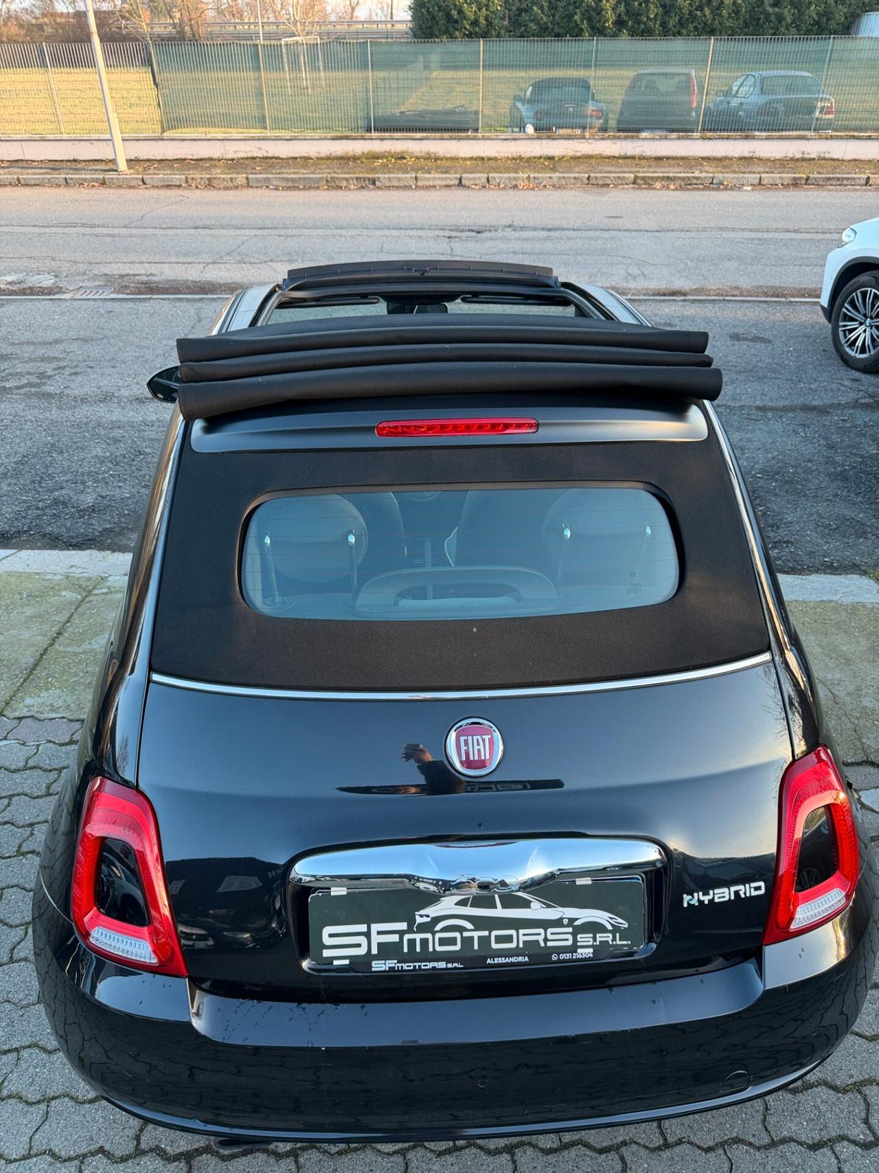Fiat 500 C 1.0 Hybrid Lounge BLACK EDITION