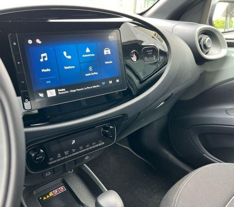 Toyota Aygo X 1.5 HYBRID 115 Icon CVT