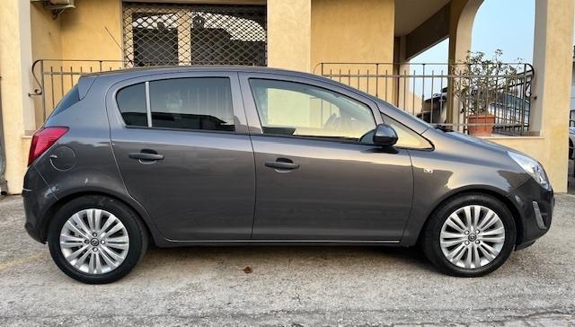 Opel Corsa 1.2 5 porte Elective 86cv