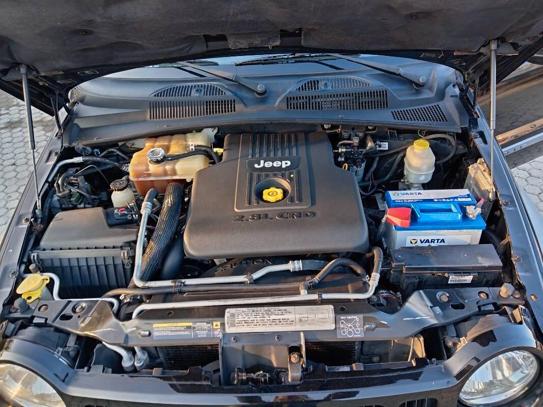 Jeep Cherokee 2.8 crd Sport 65th FL