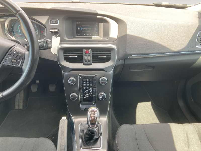 VOLVO V40 1.6 d2 Business
