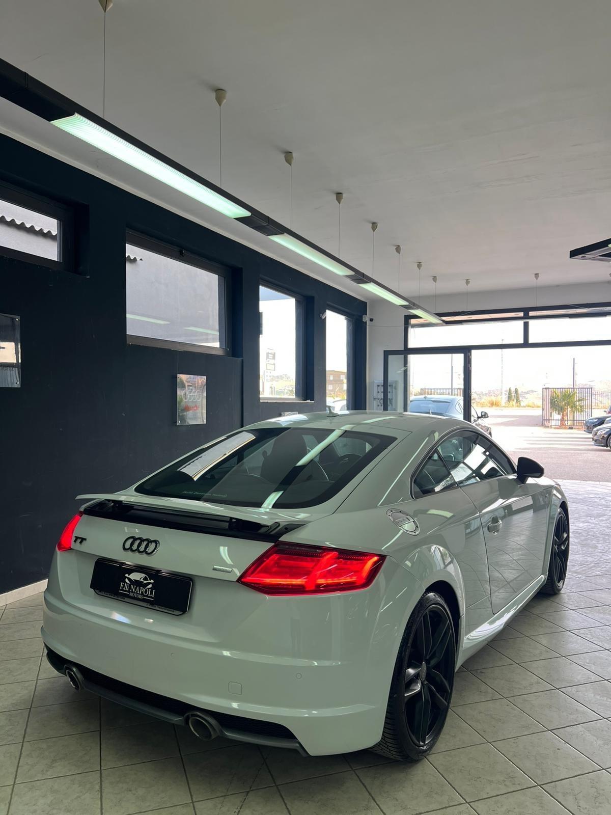 Audi TT Coupé 2.0 TDI ultra S line