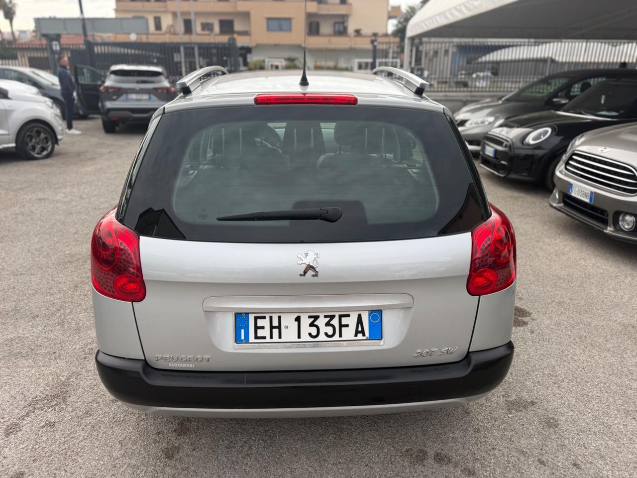 Peugeot 207 1.6 8V HDi 93CV SW Ciel Allure