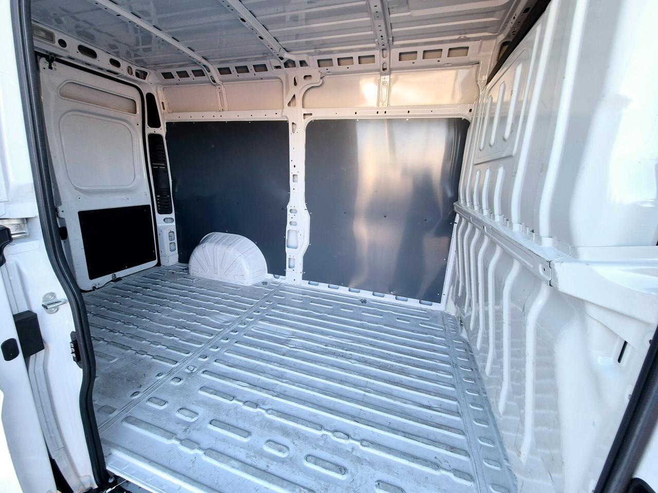 PEUGEOT BOXER L2H2 2.2 140CV