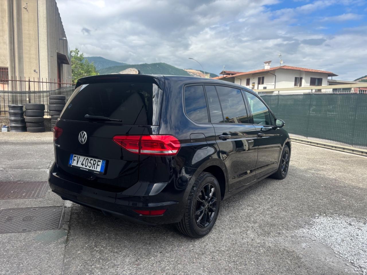 Volkswagen Touran 1.6 TDI 115 CV 7 posti km 180 mil anno 2019 euro 6