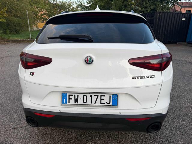 ALFA ROMEO Stelvio 2.2 Turbodiesel 210 CV AT8 Q4 Executive Bellissima