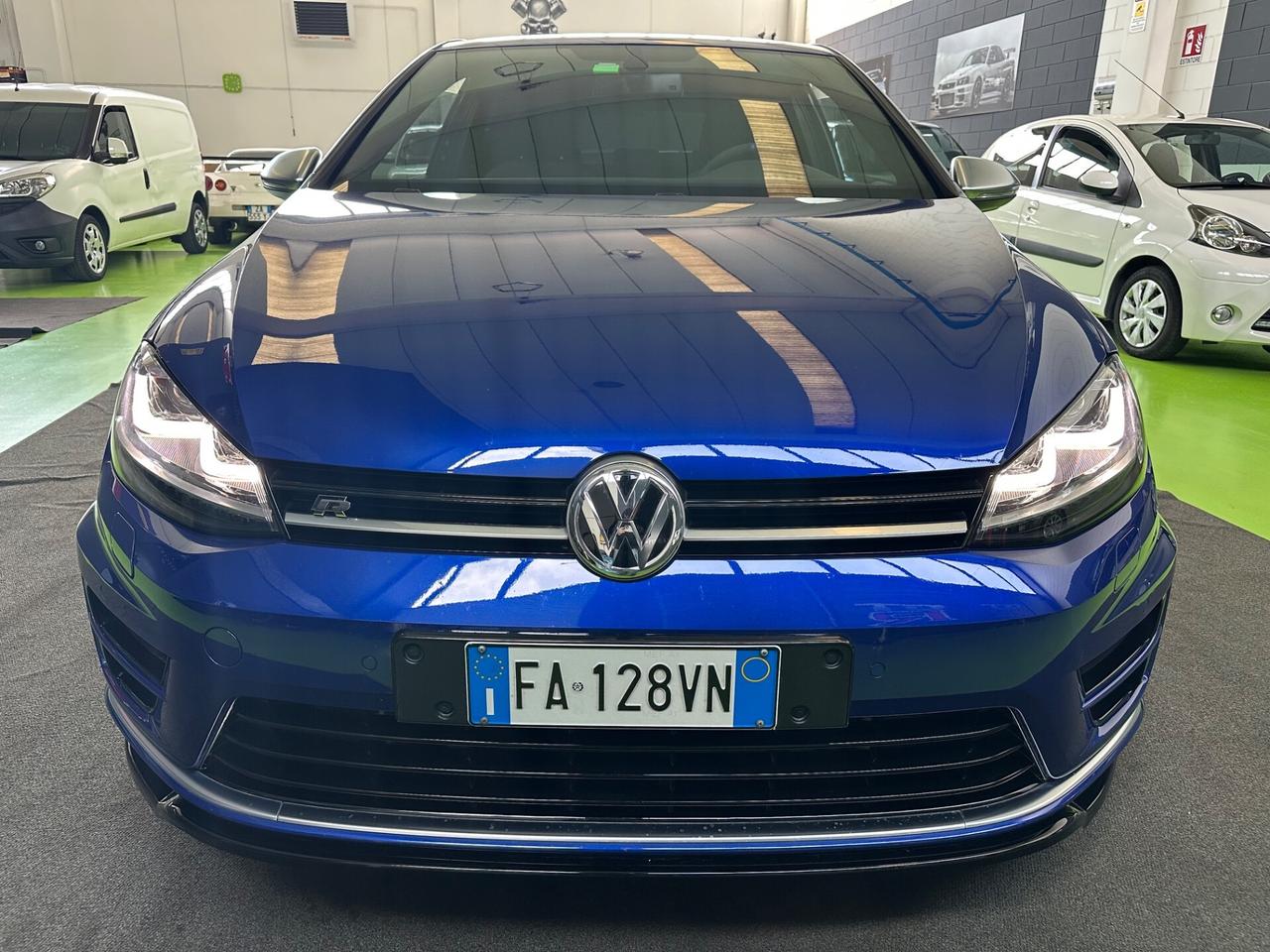 Volkswagen Golf R 2.0 3p. 425CV CAMBIO MANUALE