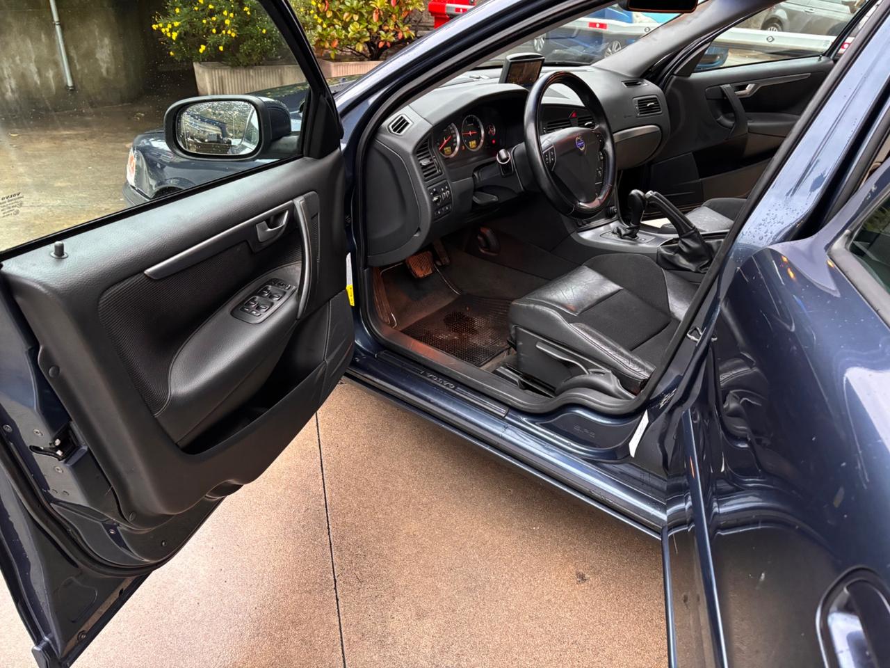 Volvo V70 2.4 D5 Kinetic