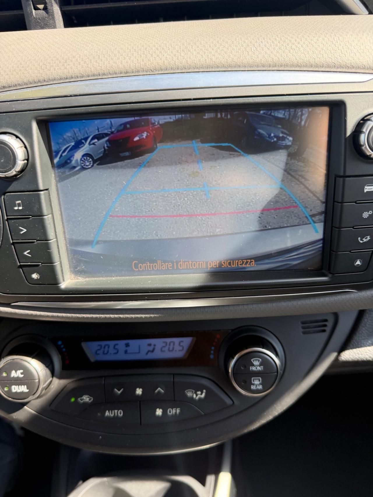 Toyota Yaris 1.5 Hybrid 5 porte Active