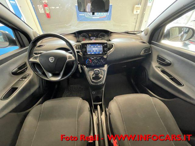 LANCIA Ypsilon 1.0 FireFly 5 porte S&S Hybrid Gold PROMO !!