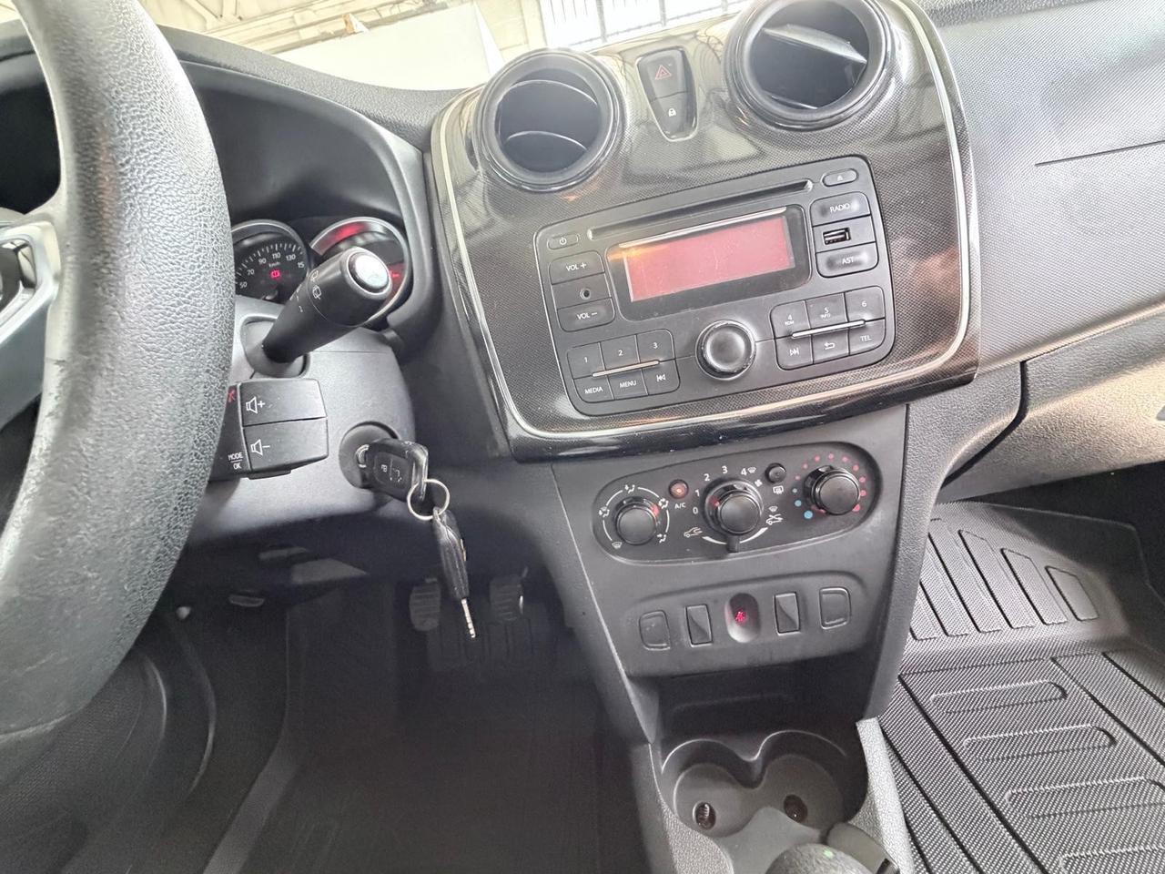 Dacia Sandero 1.5 dCi 8V 75CV NEOPATENTATI EURO6