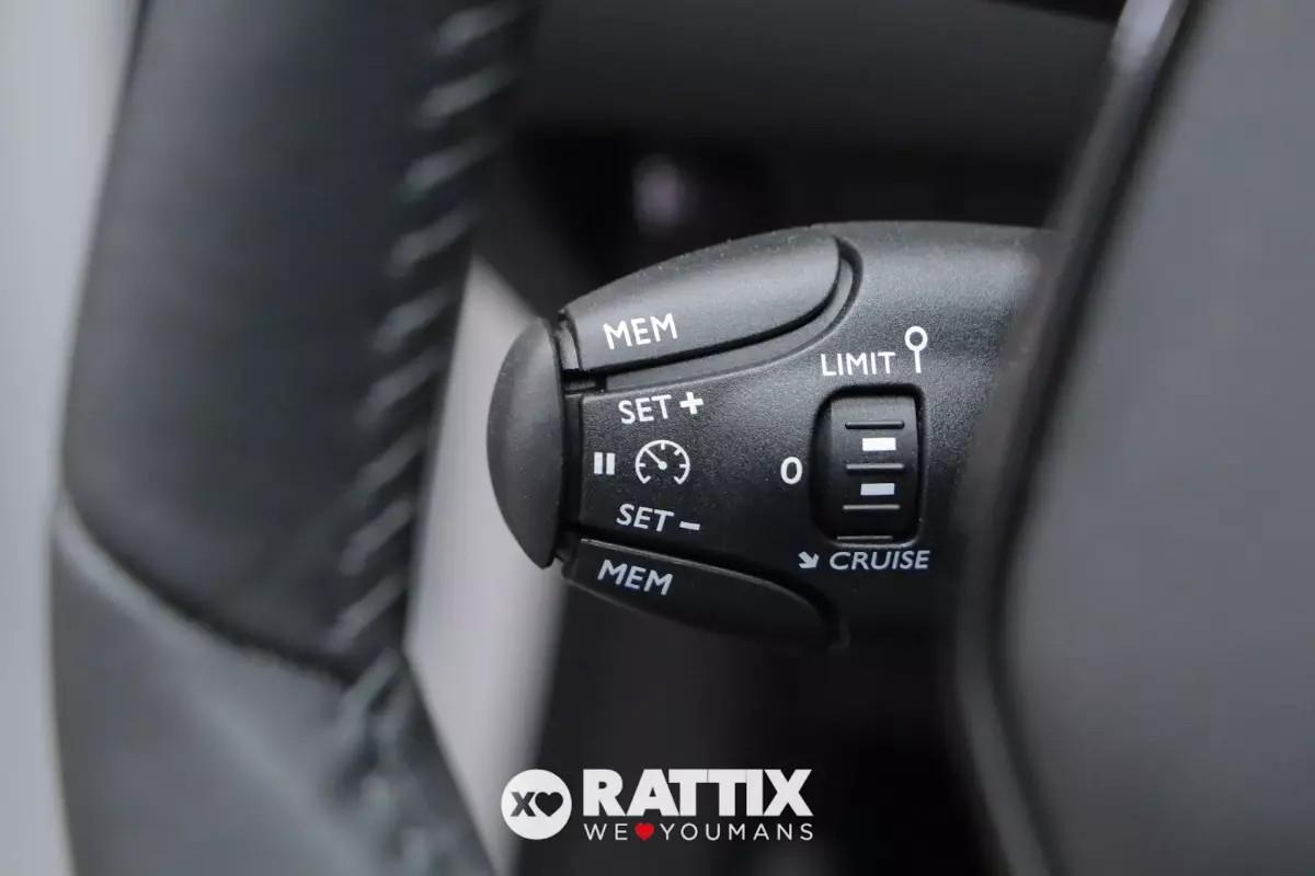 Peugeot 208 1.2 Puretech 100CV Allure