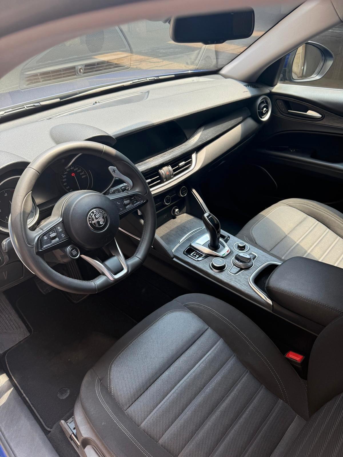 ALFA ROMEO STELVIO 190 CV AT8 Q4 Business