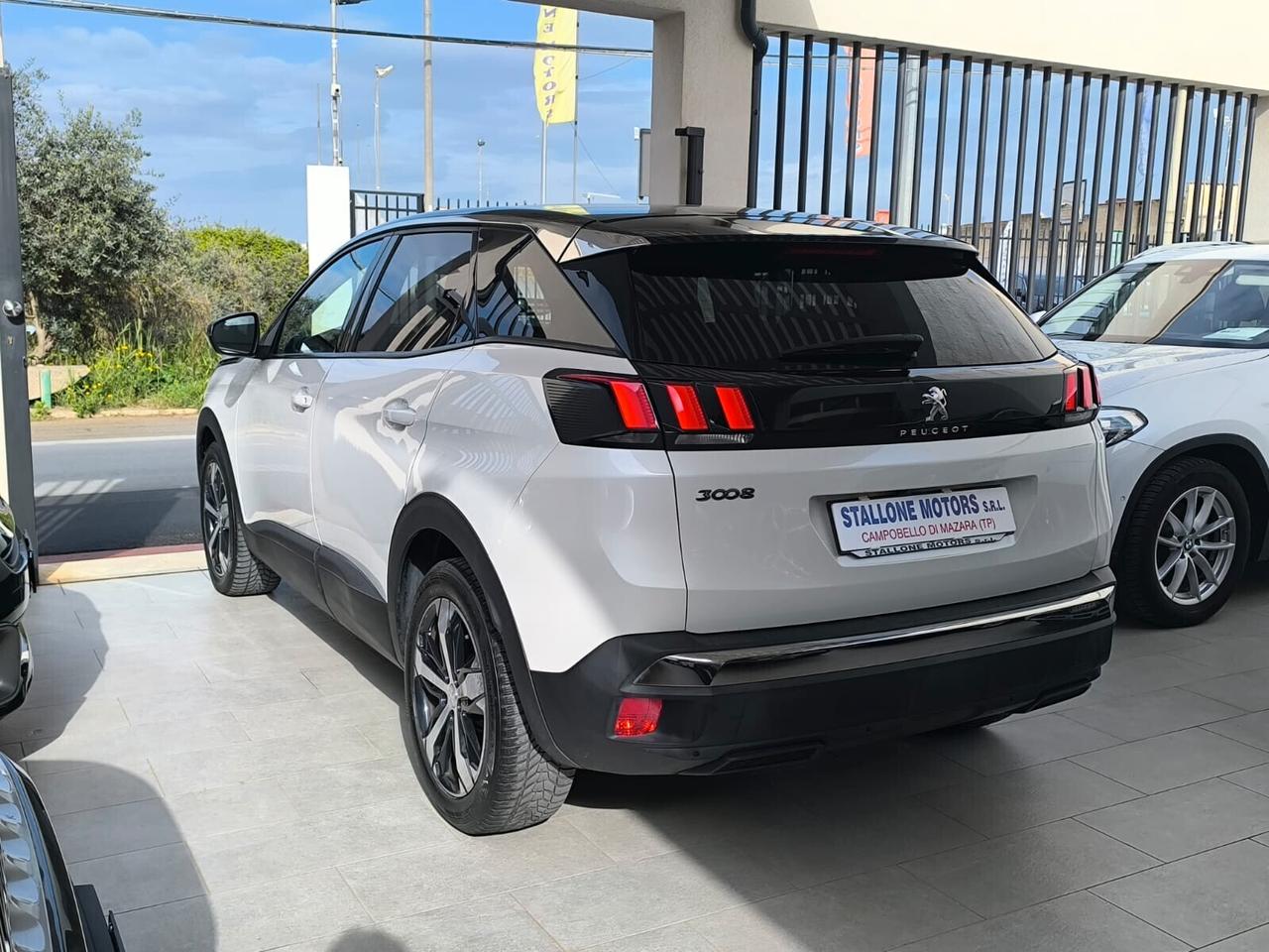 Peugeot 3008 BlueHDi 130 S&S EAT8 Business 2019