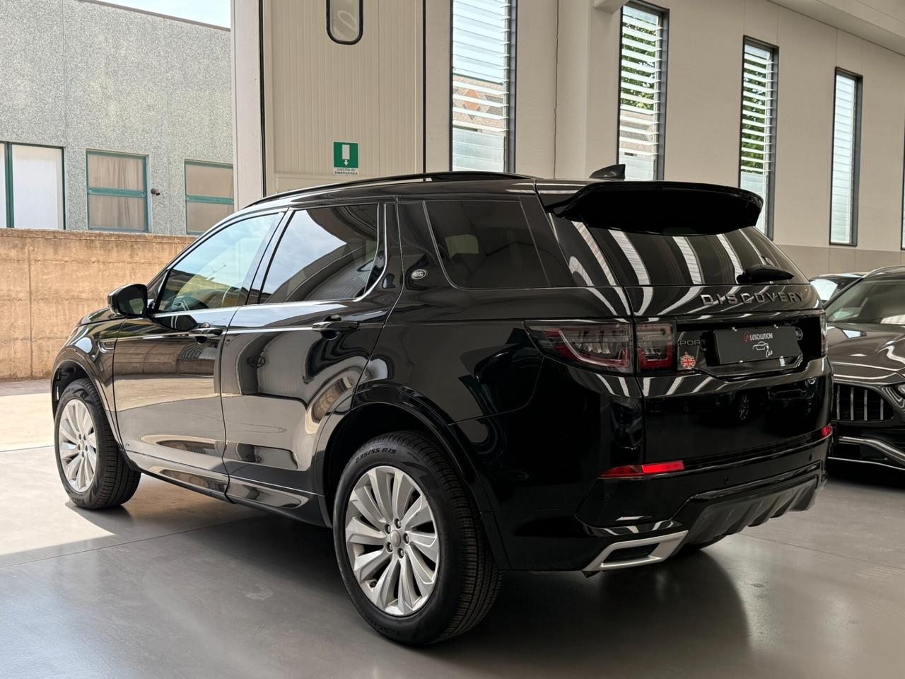 Land Rover Discovery Sport 2.0D I4-L.Flw 150 CV AWD Auto R-Dynamic SE
