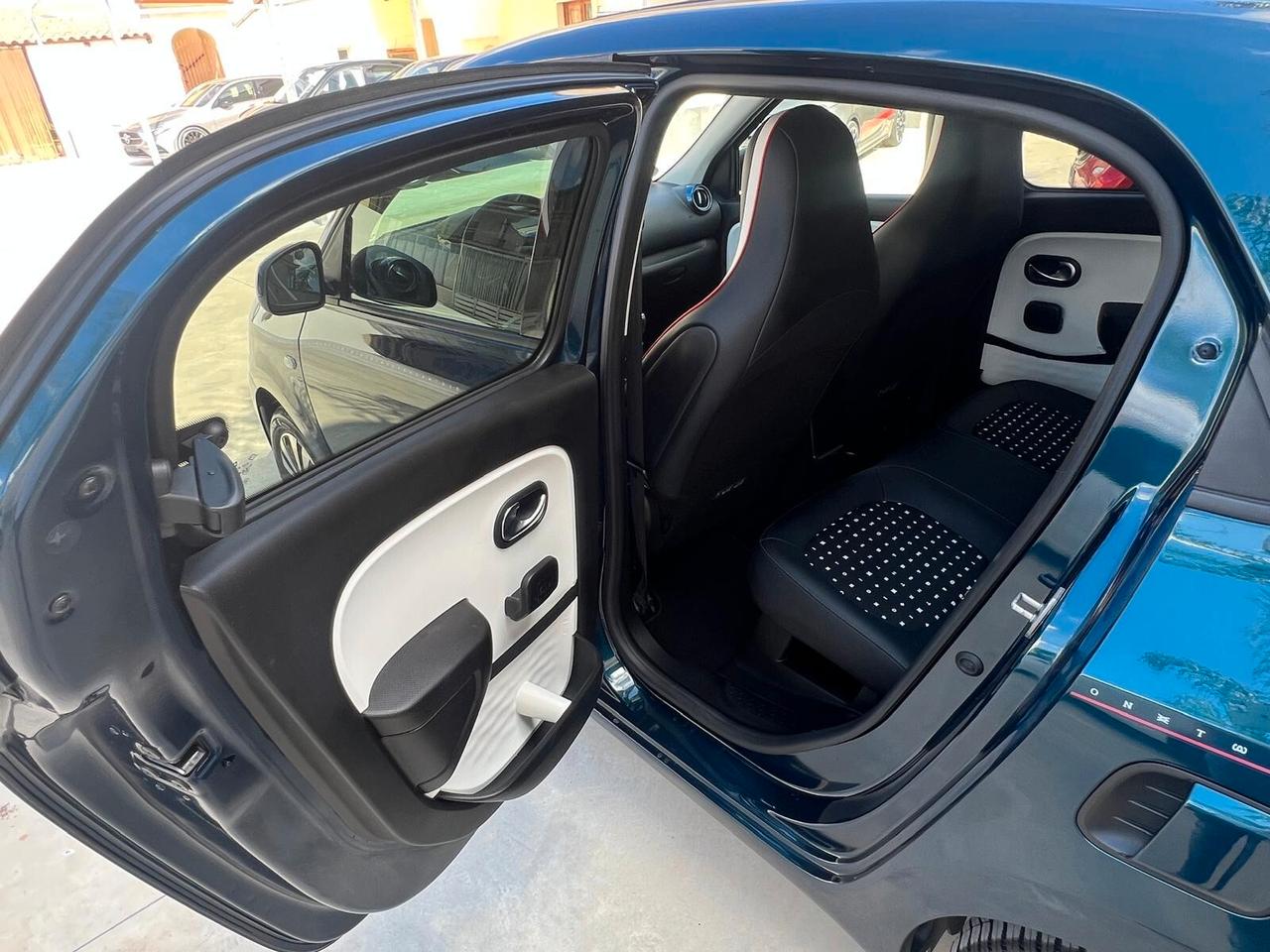 Renault Twingo SIGNATURE