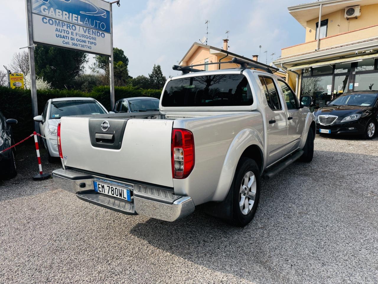 Nissan Navara 2.5 dCi 190CV 4 porte Double Cab XE