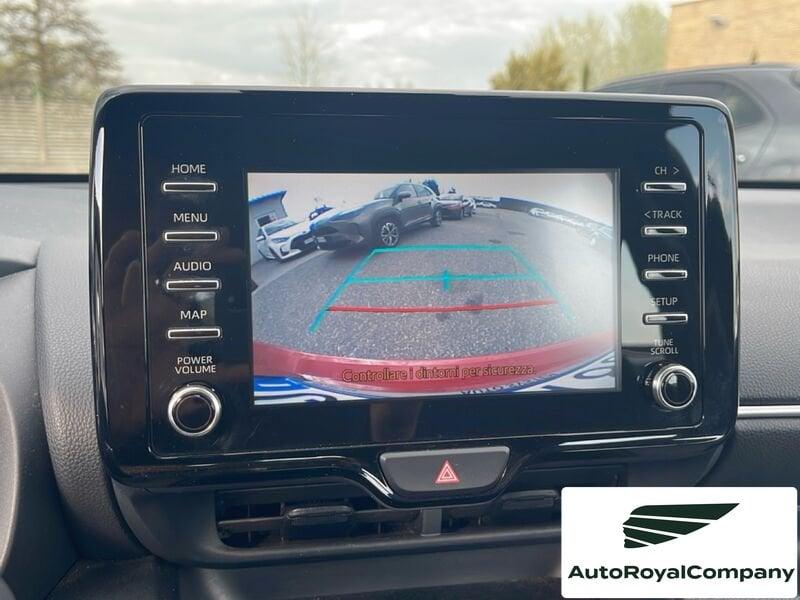 Toyota Yaris Hybrid Trend MY22 IVA ESPOSTA