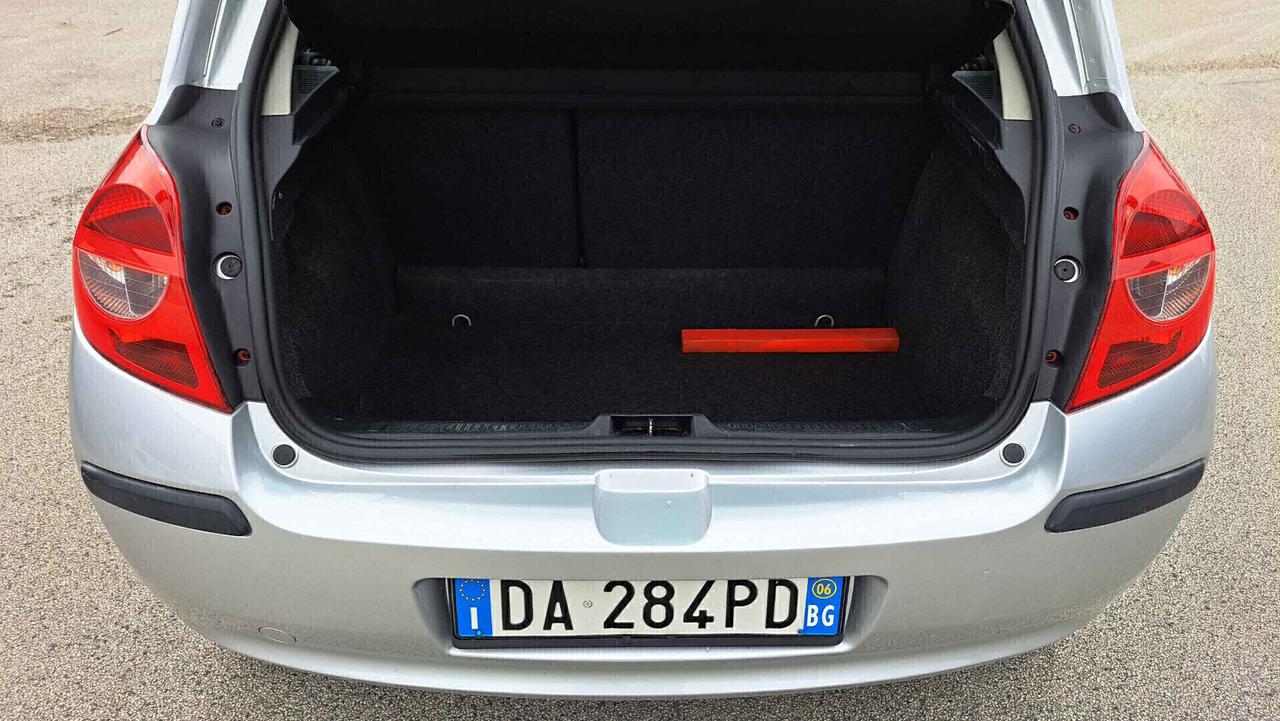 Renault Clio 1.5 DCi 70CV Confort 5 Porte