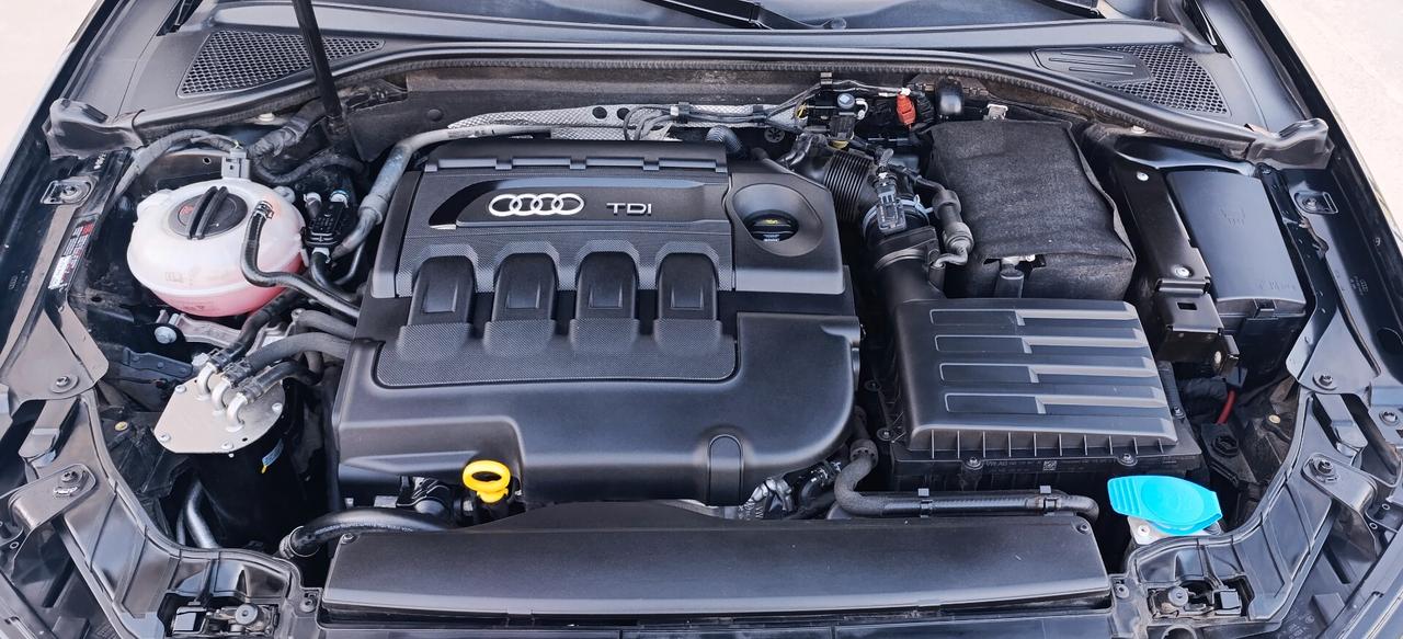 Audi A3 SPB 1.6 TDI 110cv Sport - Uniproprietario - Service completo