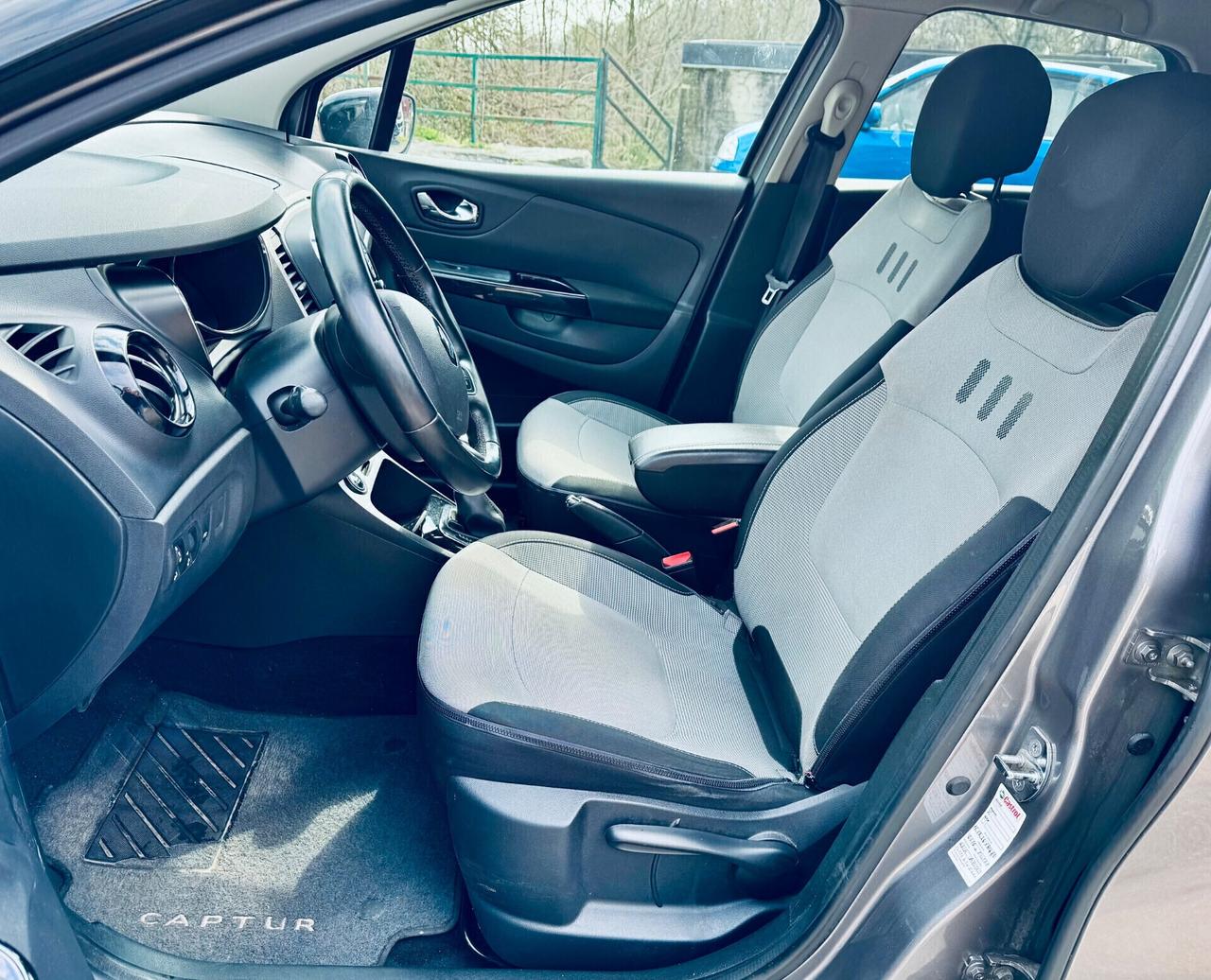 Renault Captur TCe 120 CV Automatica ok Neopatentati