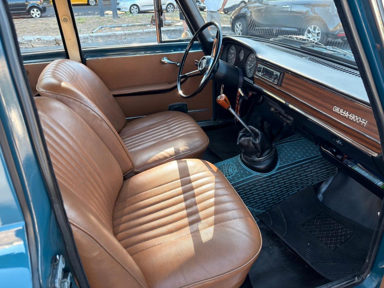 Alfa Romeo Giulia 1300 TI