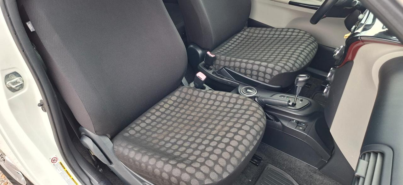 Toyota iQ 1.0 Sol PREZZO REALE GAR.12mesi MOLTO BELLA