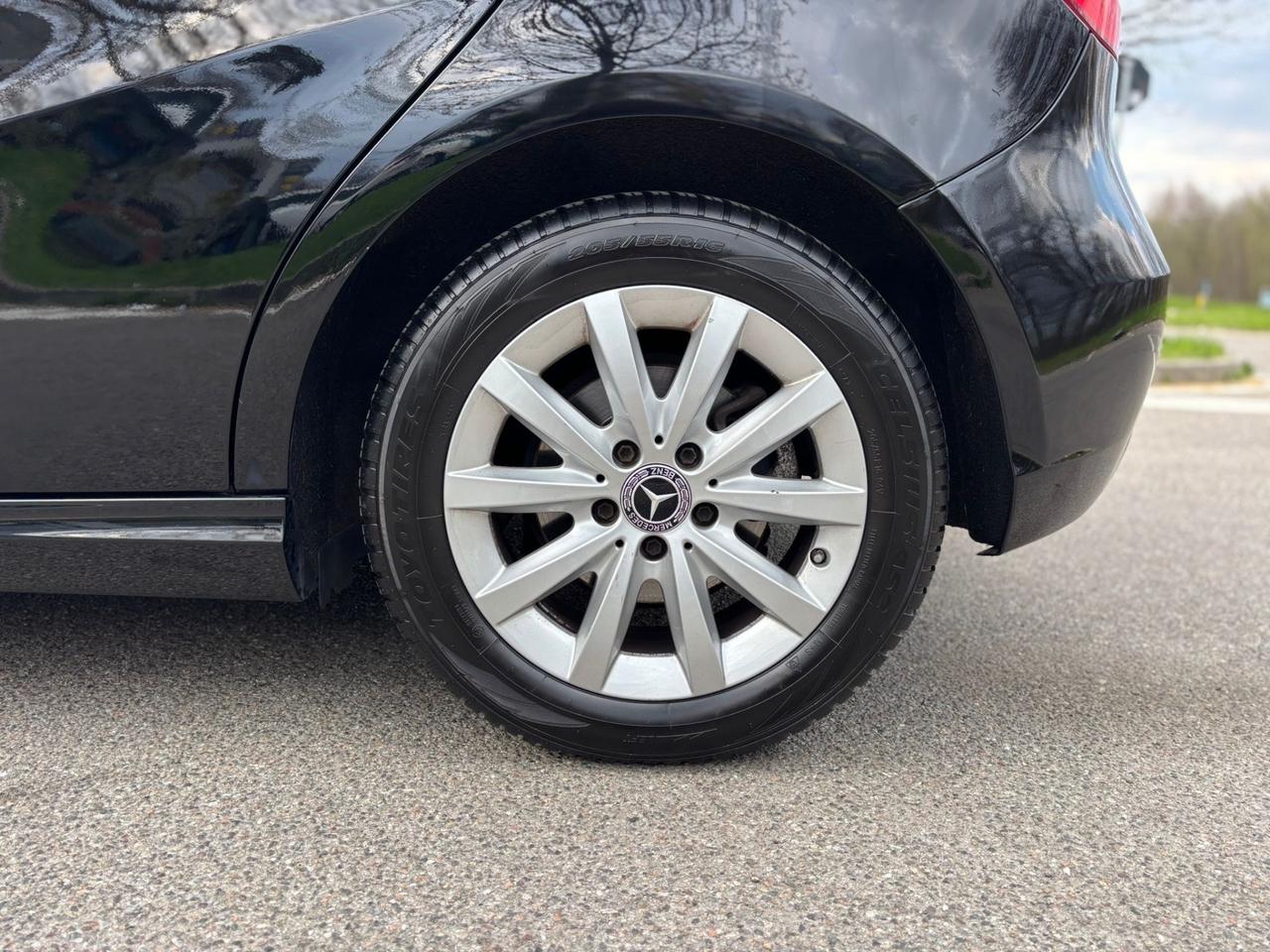 Mercedes-benz A 180 d Automatic Advanced