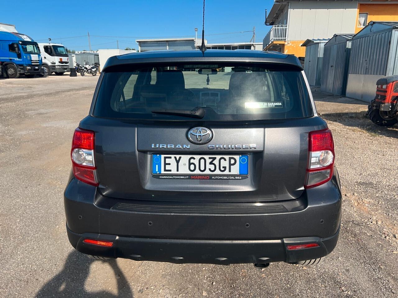 Toyota Urban Cruiser Urban Cruiser 1.4 D-4D AWD Sol