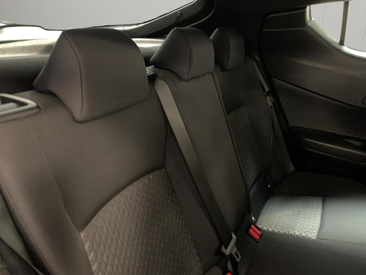Toyota C-HR 1.8h Trend e-cvt