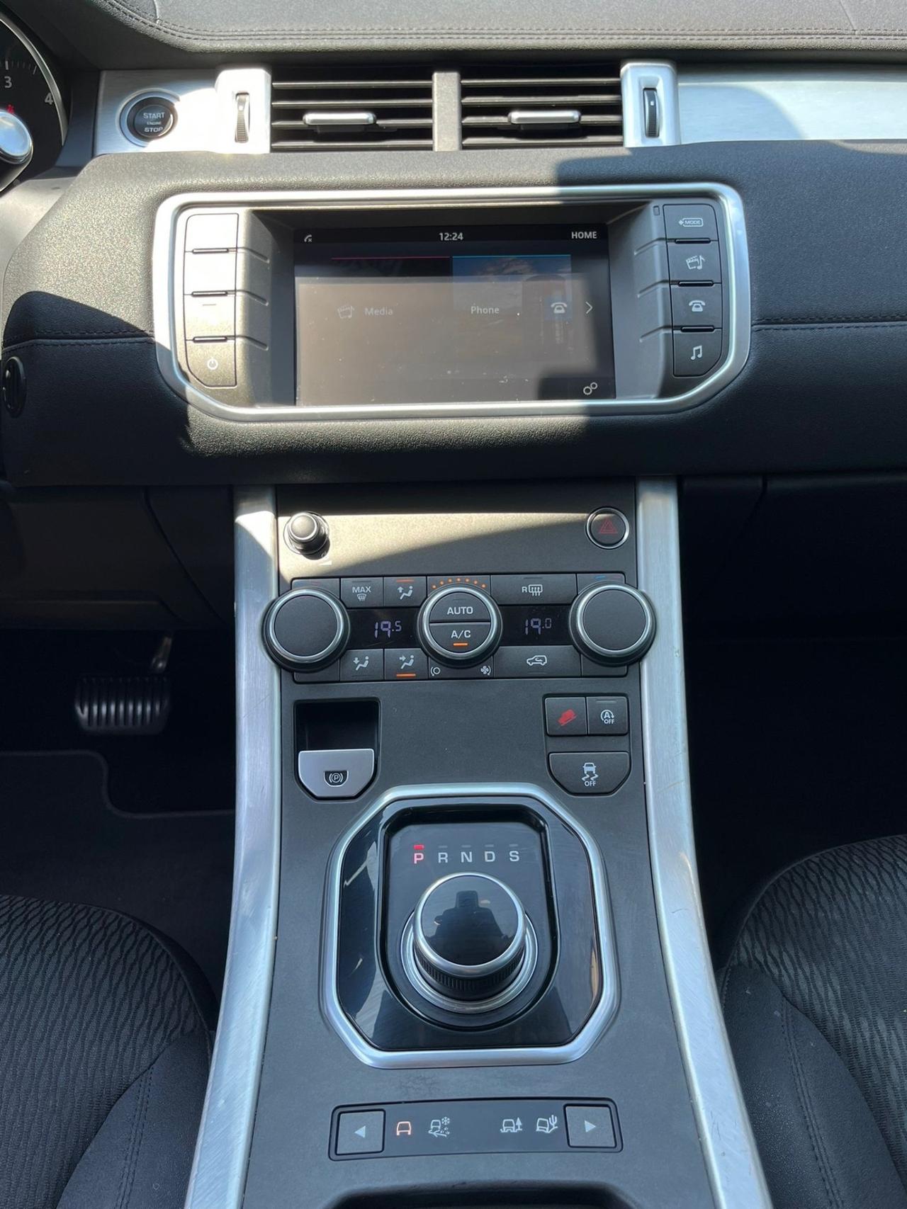 Land Rover Range Evoque 2.0 TD4 150 CV 5p. Pure