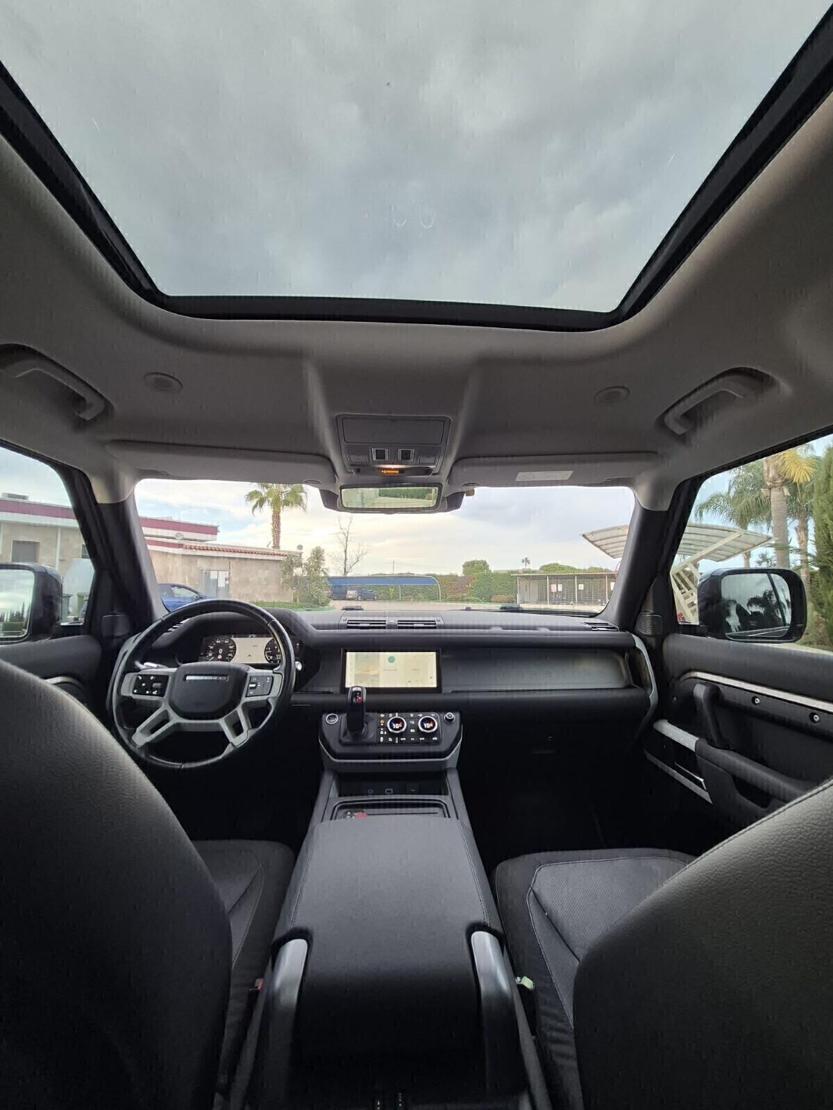 LAND ROVER DEFENDER 110 2.0 240 Cv TETTO APRIBILE 7 POSTI -8-2020