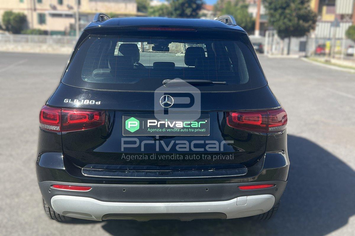 MERCEDES GLB 180 d Automatic Business Extra